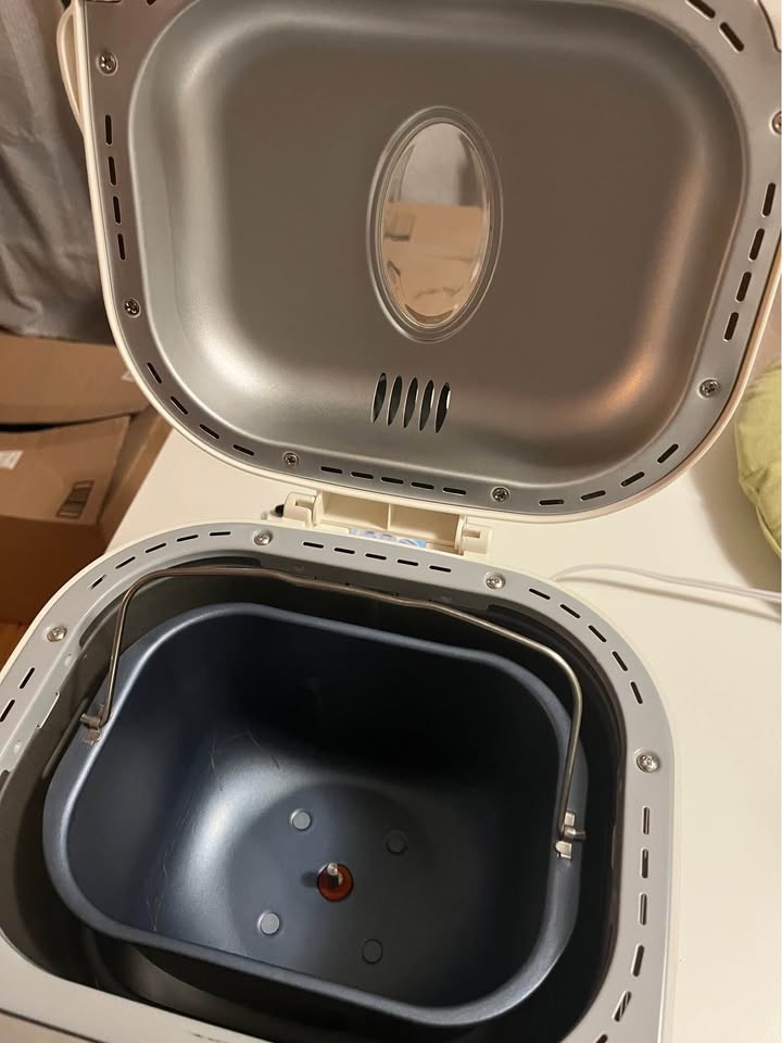 Sunbeam Bread Maker - photo 3