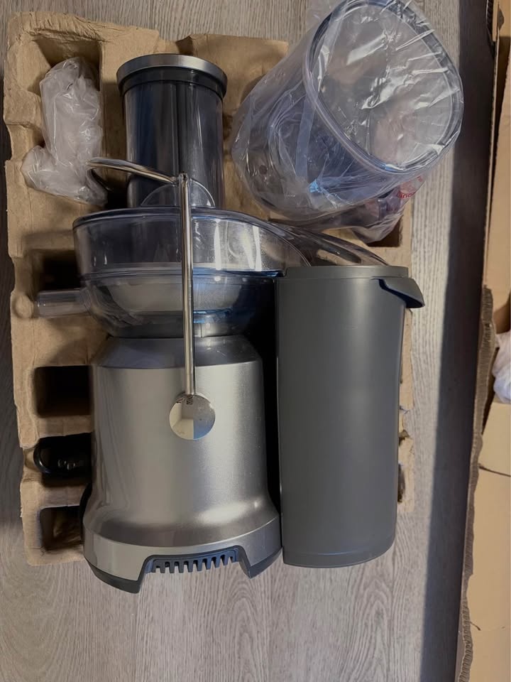 Like New Breville Juicer - photo 4