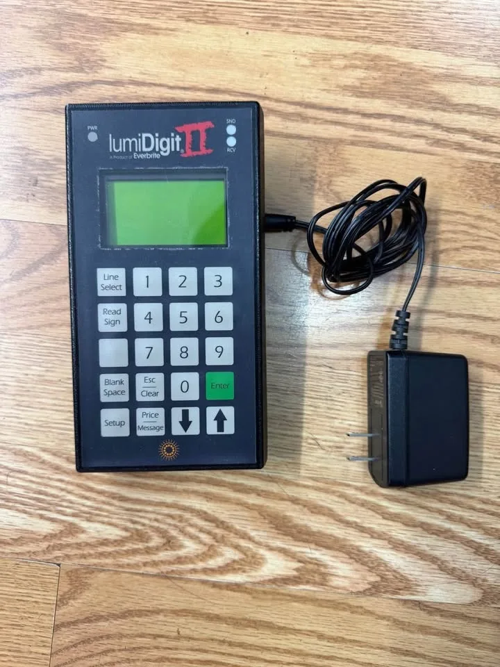 Digital Price Sign For Gas Station image indicator(3)