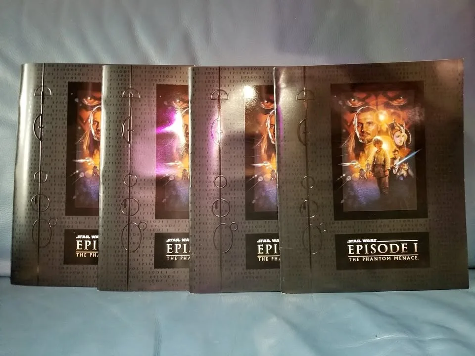 Star Wars Episode I Collector Book (4 Available)