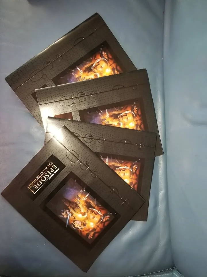 Star Wars Episode I Collector Book (4 Available) image indicator(5)