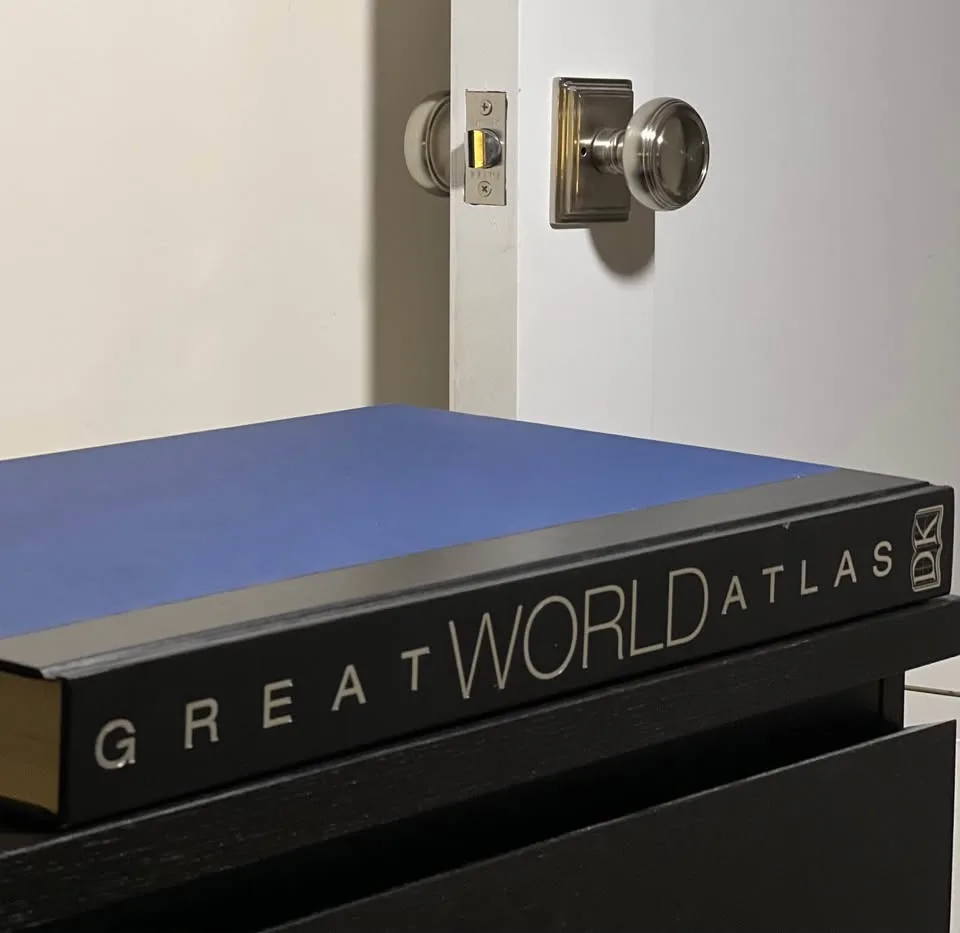 The Great World Atlas (2004) Hard Cover image indicator(5)