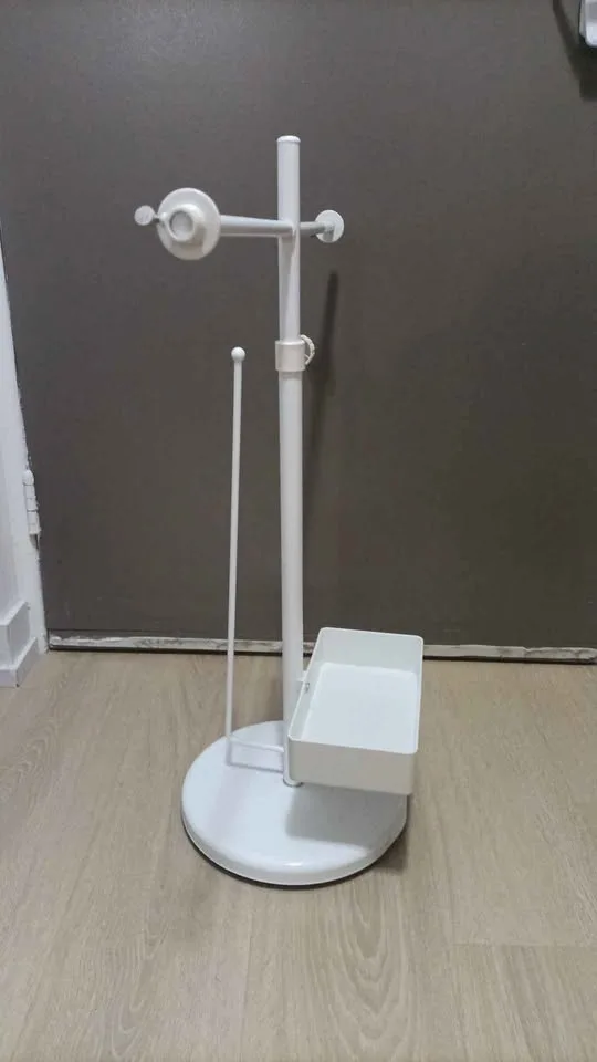 Standing Yarn Holder/Roller image indicator(2)
