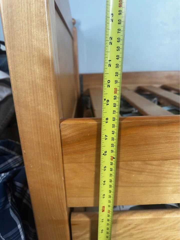 Solid wood twin bed frame (SELL TODAY) - photo 4