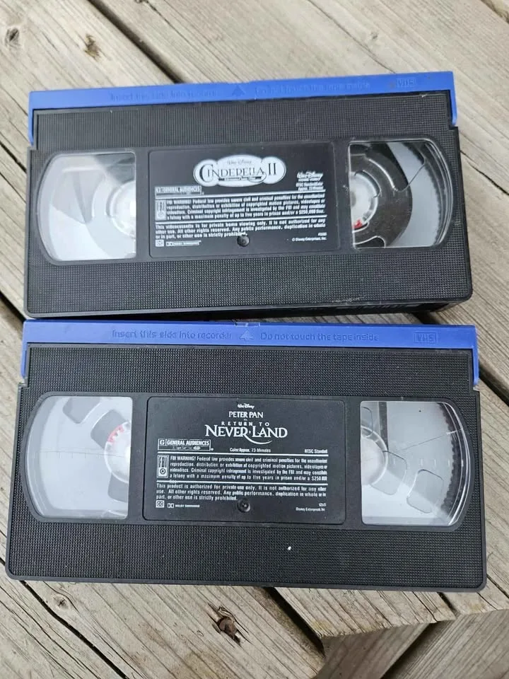 VHS movies - no cases image indicator(3)