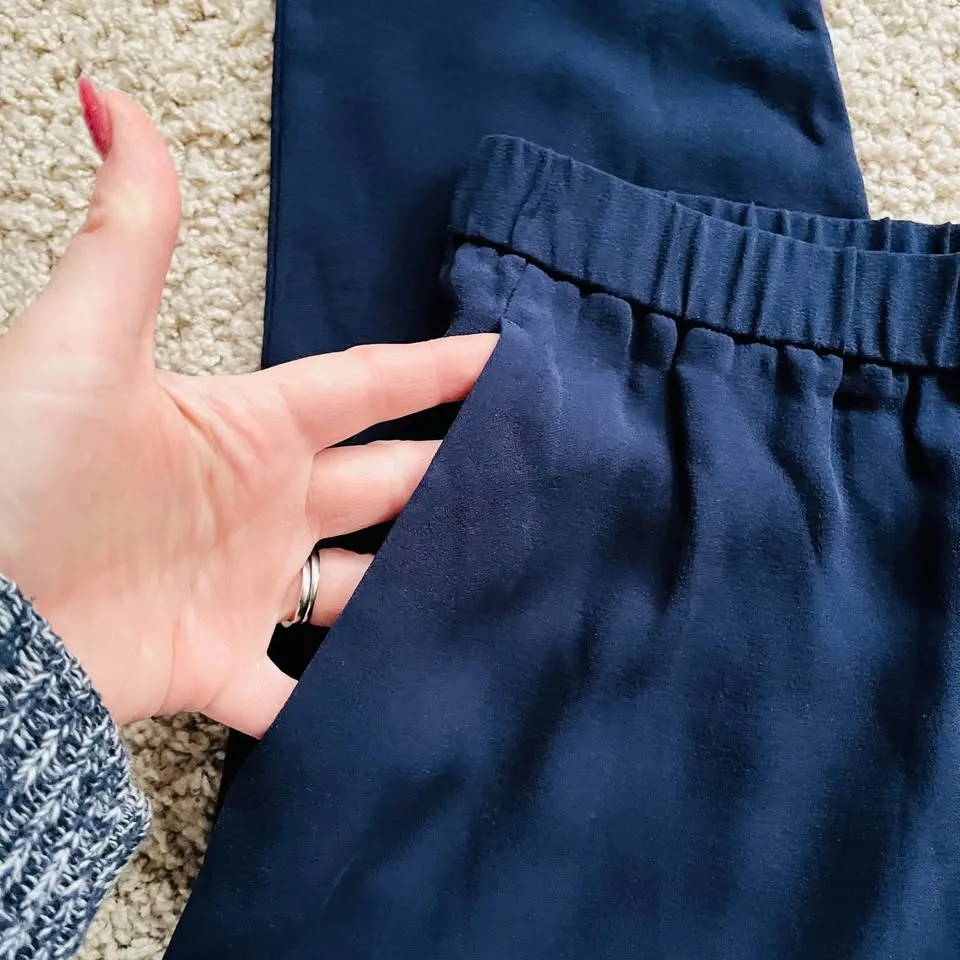 Eileen Fisher Silk Pants Size Medium image indicator(6)