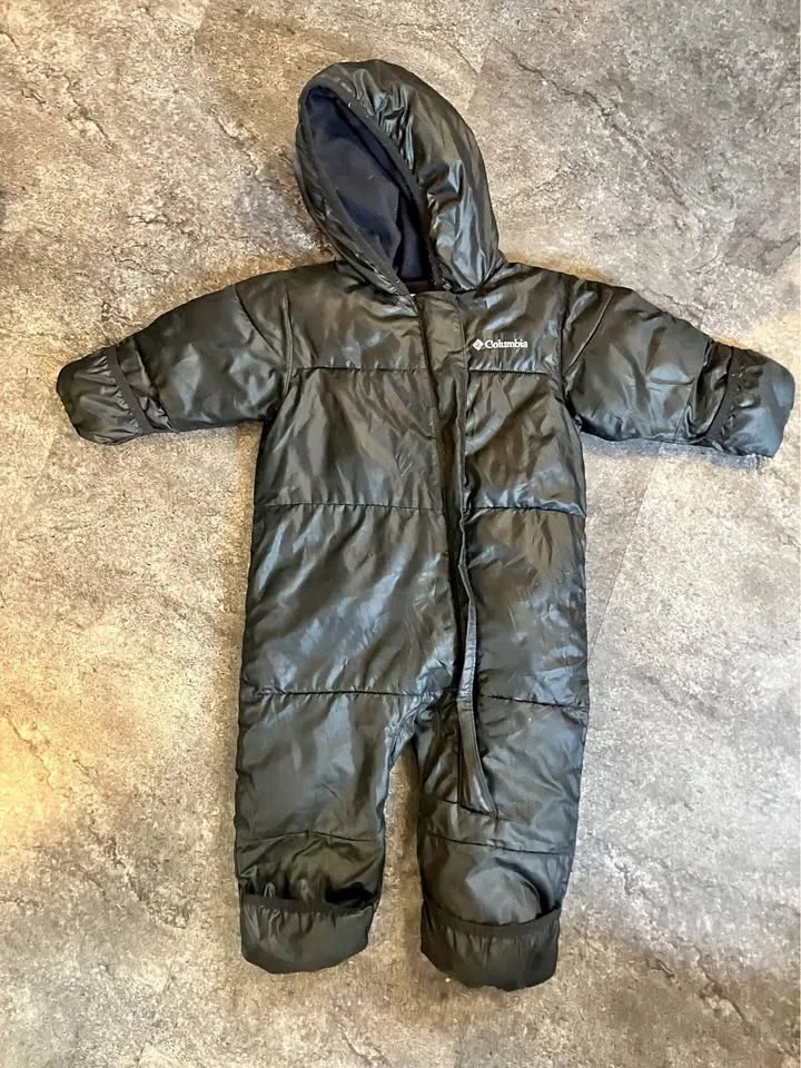 Columbia baby bunting suit: size 12-18 months