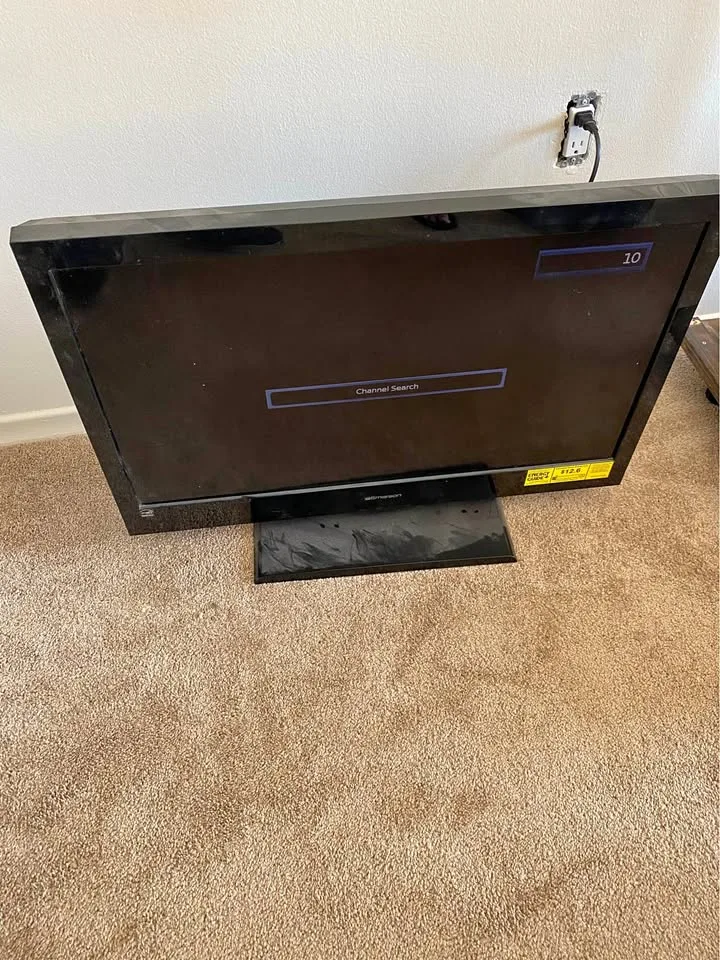 Small Tv thumbnail