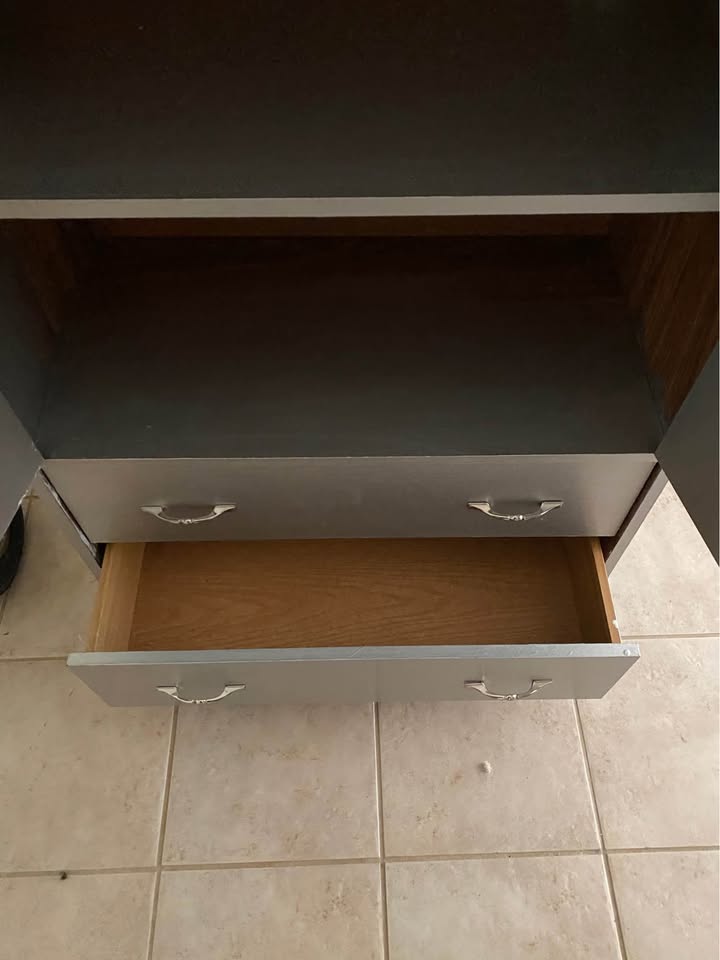 Tv Stand - photo 3