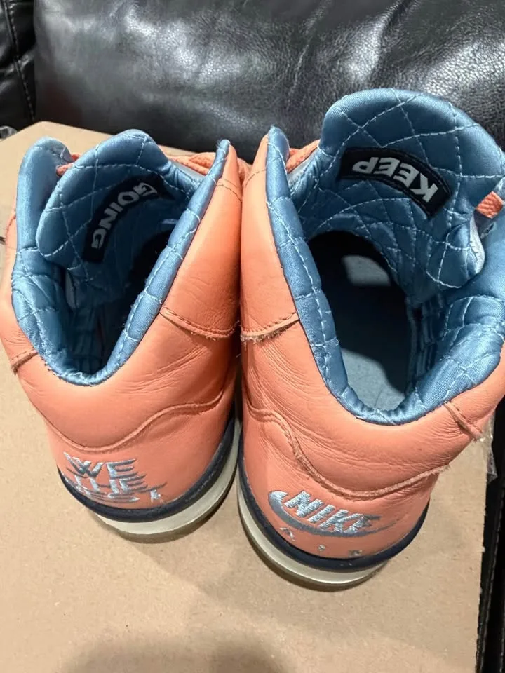 Jordan 5 retro DJ KHALED we the best crimson bliss youth 6.5 image indicator(3)