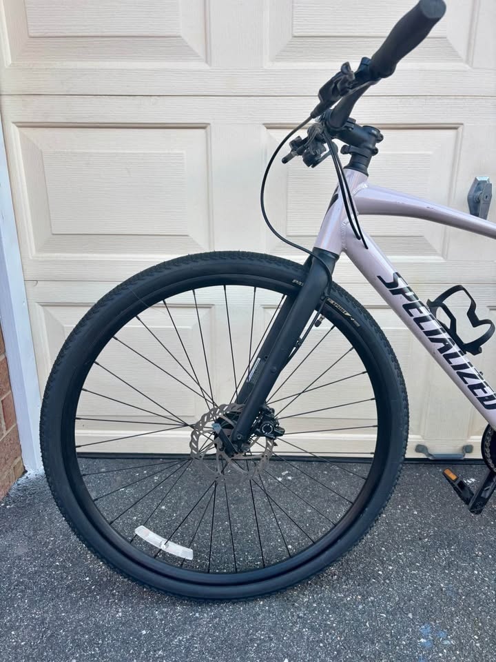 MINT CONDITION Specialized Sirrus X 2.0 - photo 2