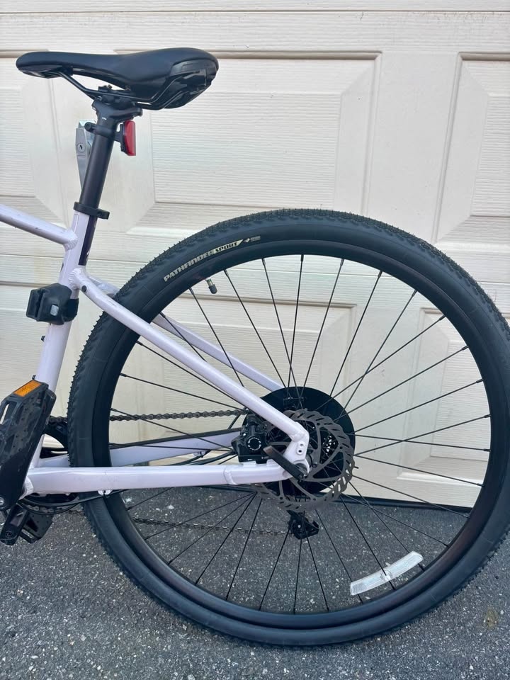 MINT CONDITION Specialized Sirrus X 2.0 - photo 4