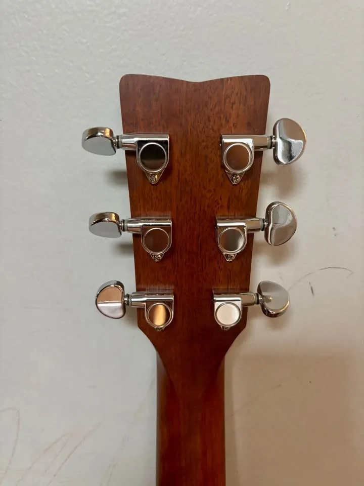 NEW YAMAHA FG800 guitar case and tuner included image indicator(7)