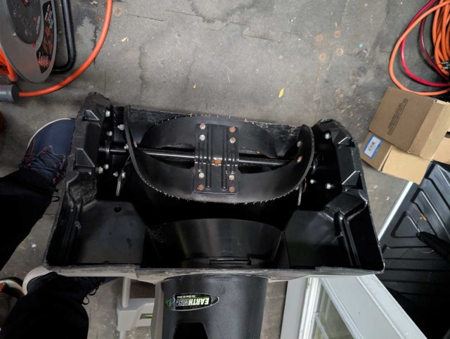 Earthwise Snow Blower - photo 4
