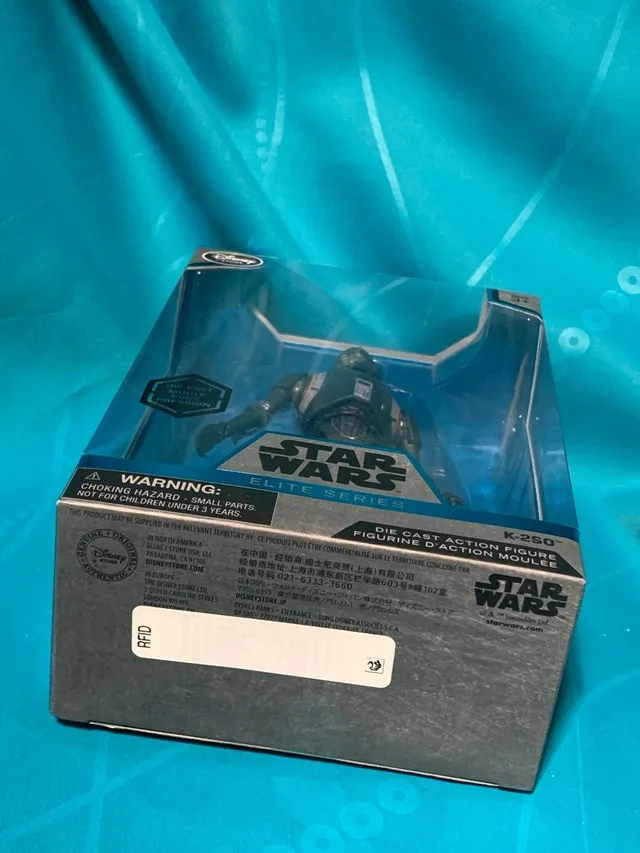 Disney Store Star Wars Elite Series Die-Cast figure K-2SO image indicator(3)
