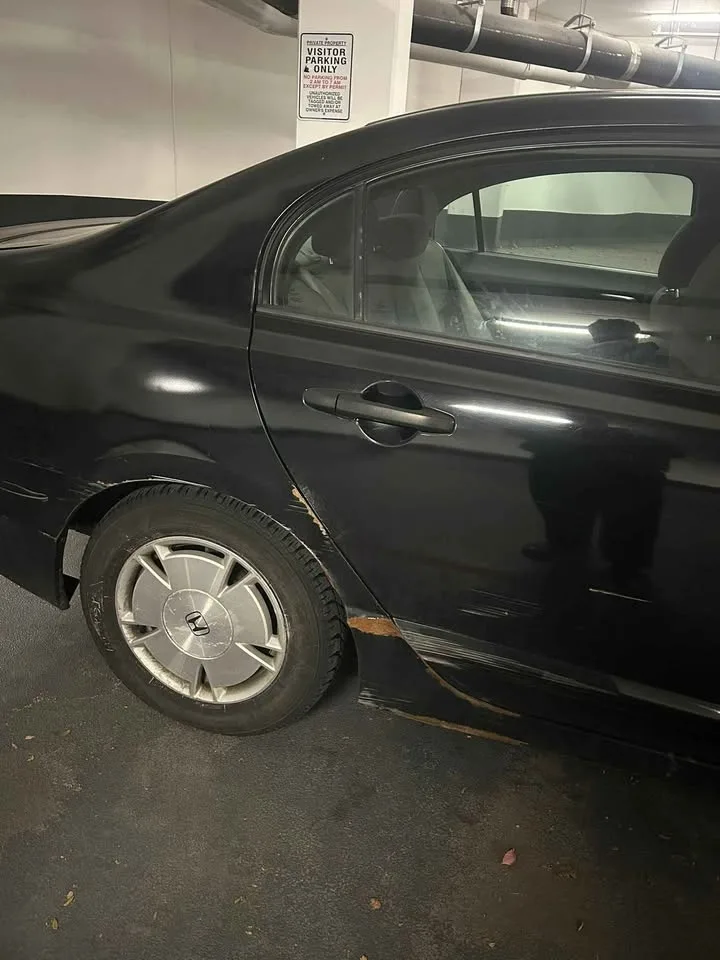 2011 Honda Civic image indicator(4)