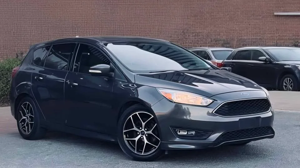 2015 Ford Focus image indicator(2)