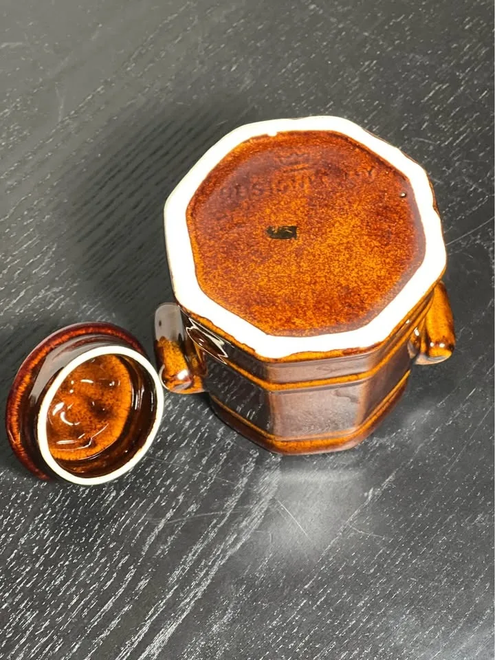 Vintage Pfaltzgraff Cream and Sugar Set image indicator(8)