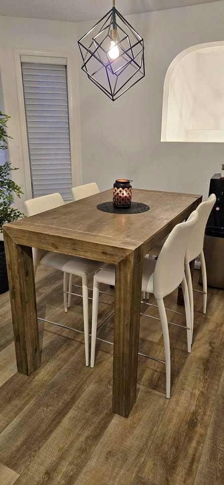 High Top Kitchen Set - Six Chairs