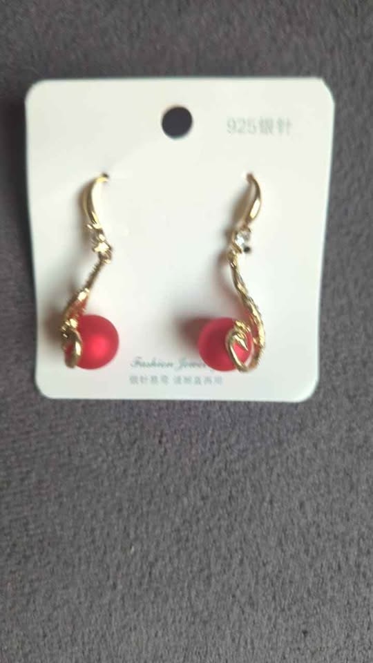 Brand New Women’s Earrings – Multiple Styles Available - photo 2