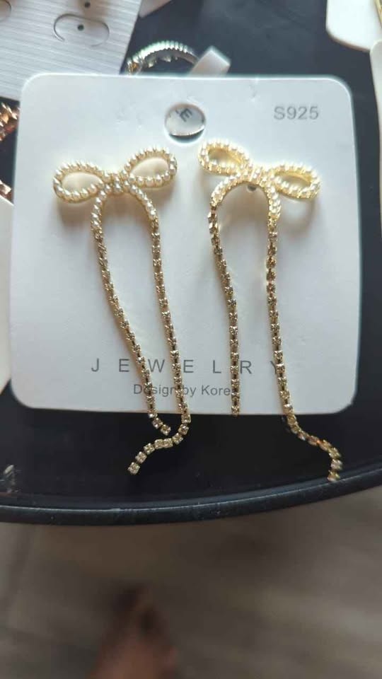 Brand New Women’s Earrings – Multiple Styles Available - photo 2