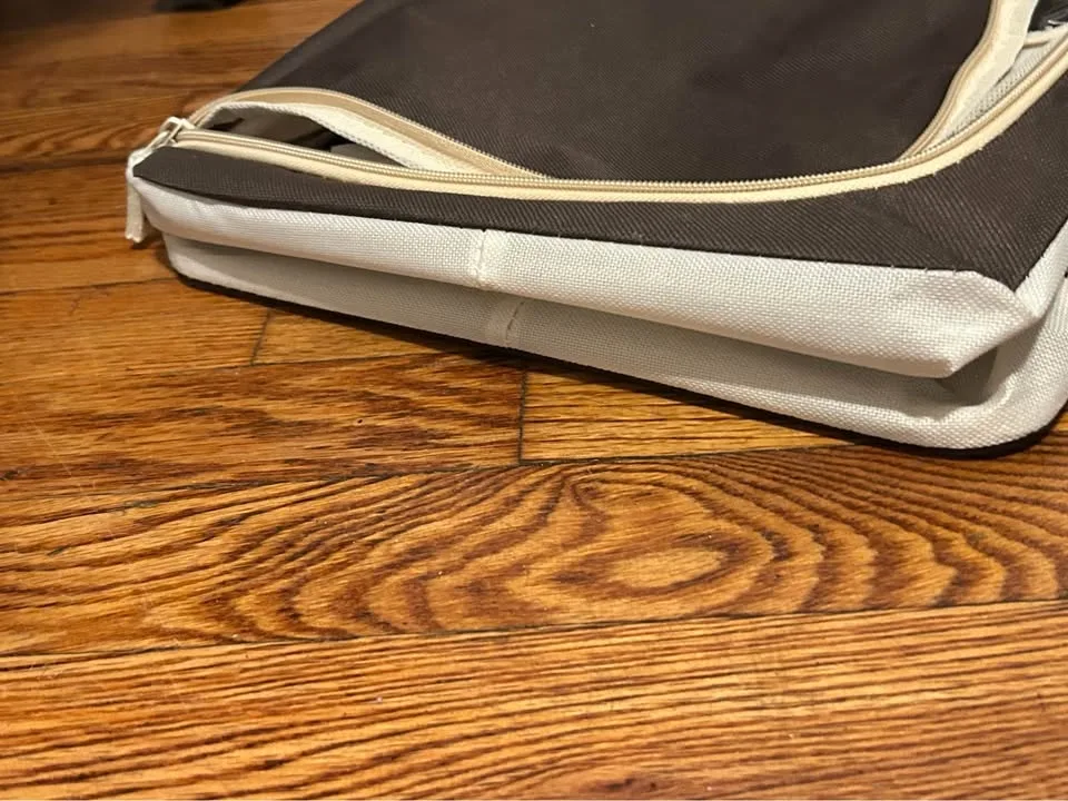 A foldable storage box! 🧺 *2 image indicator(3)