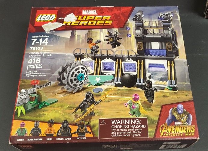 LEGO Super Heroes Corvus Glaive Thresher Attack 76103