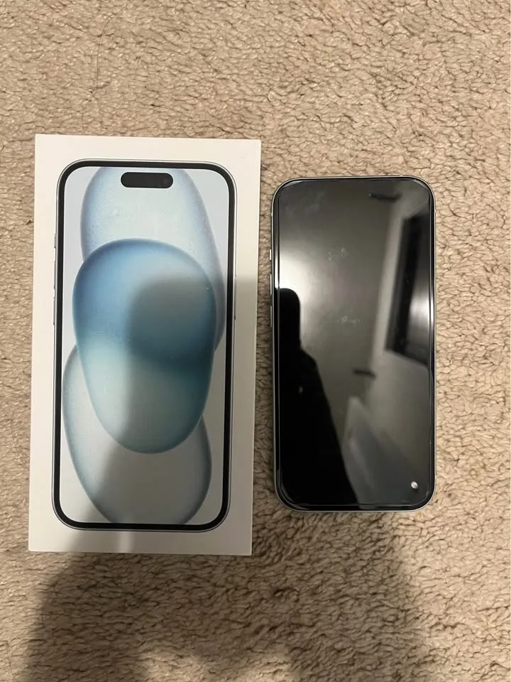 iPhone 15 - 86% Battery Health image indicator(5)