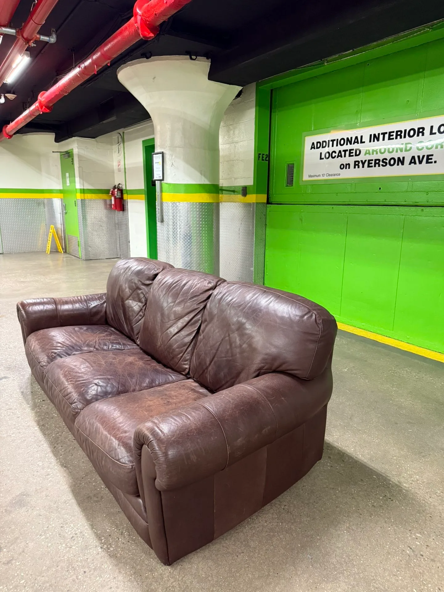 Distressed Brown Leather Sofa - 3 Seater (Natuzzi Style) image indicator(2)