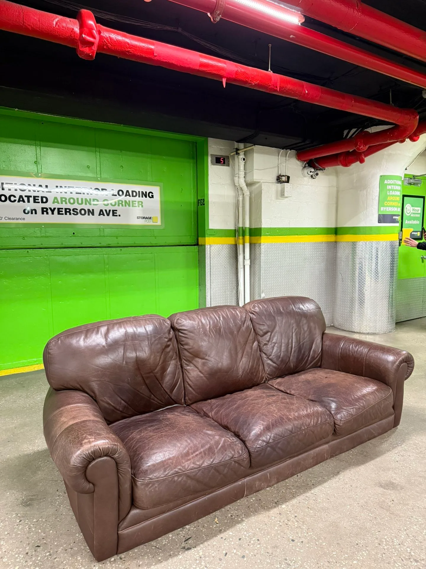 Distressed Brown Leather Sofa - 3 Seater (Natuzzi Style) image indicator(5)