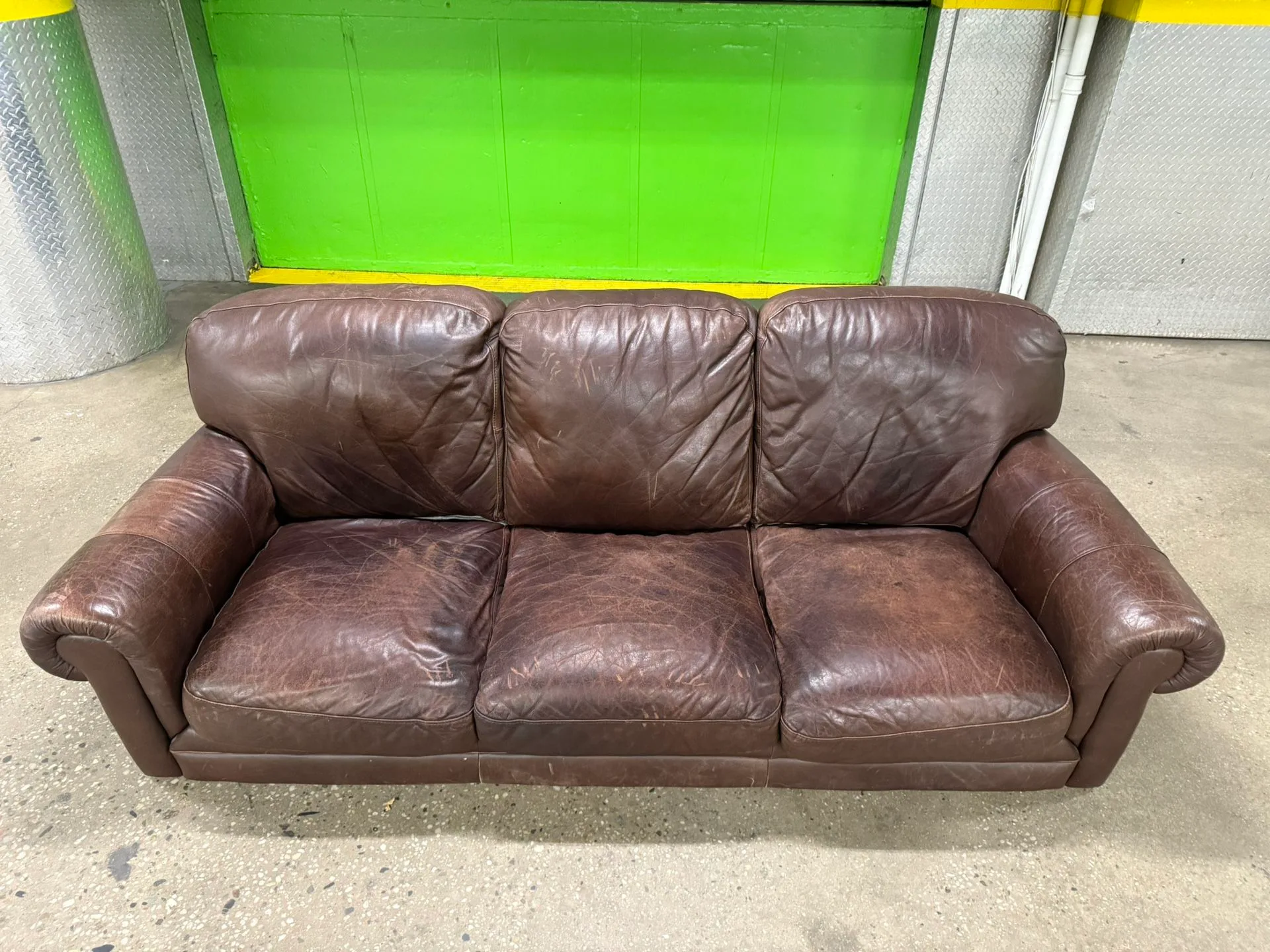 Distressed Brown Leather Sofa - 3 Seater (Natuzzi Style) image indicator(9)
