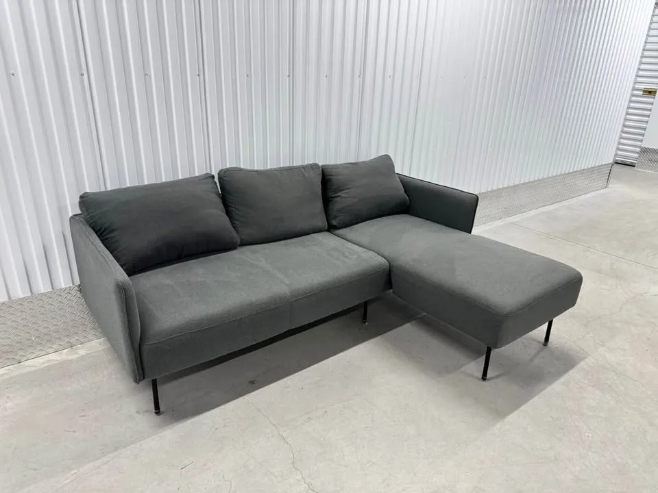 Dark grey Structube Sectional Sofa (DELIVERY AVAILABLE) image indicator(2)