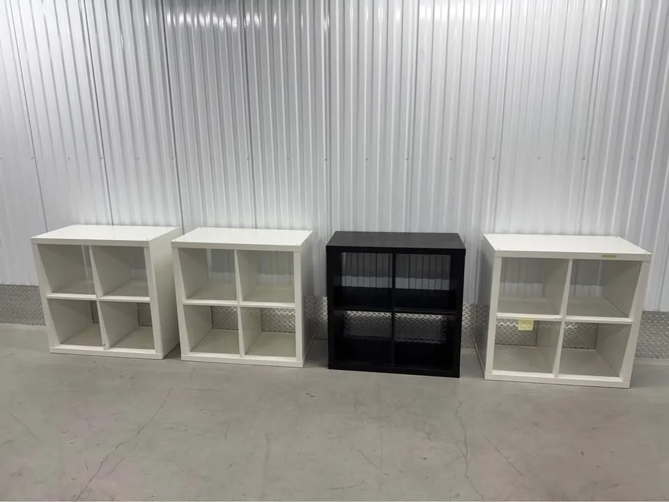 2 x 2 IKEA white high gloss kallax shelf unit image indicator(2)