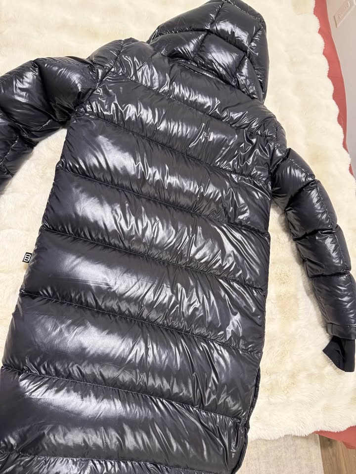 Aritzia Superpuff Hi-Gloss Black 3XS - photo 3