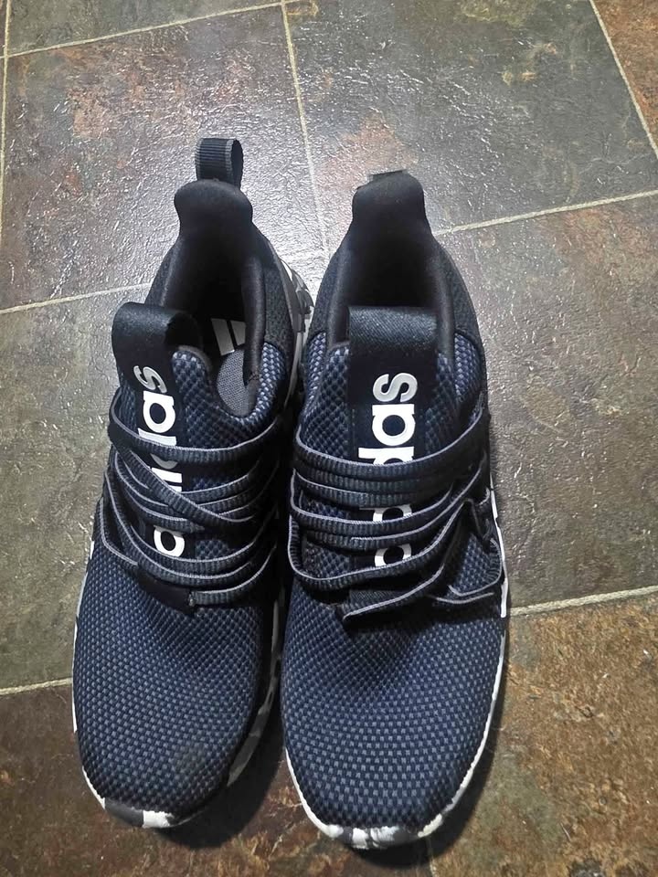 Adidas Unisex Lite Racer Adapt 7.0 Shoes Sz 4