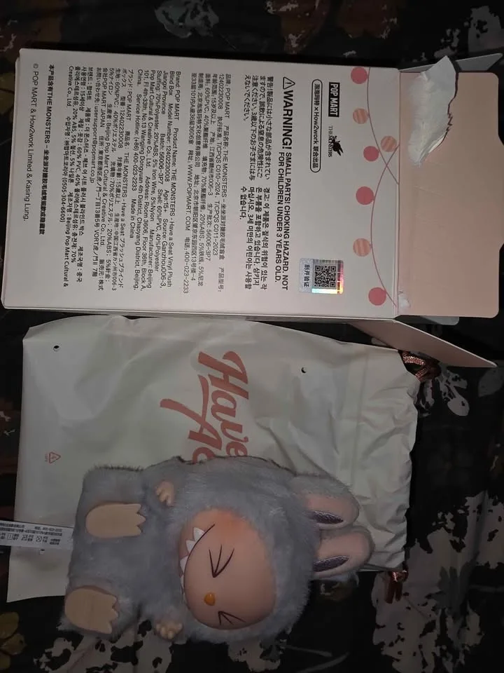 AUTHENTIC POP MART Labubu HAVE A SEAT HEHE image indicator(6)