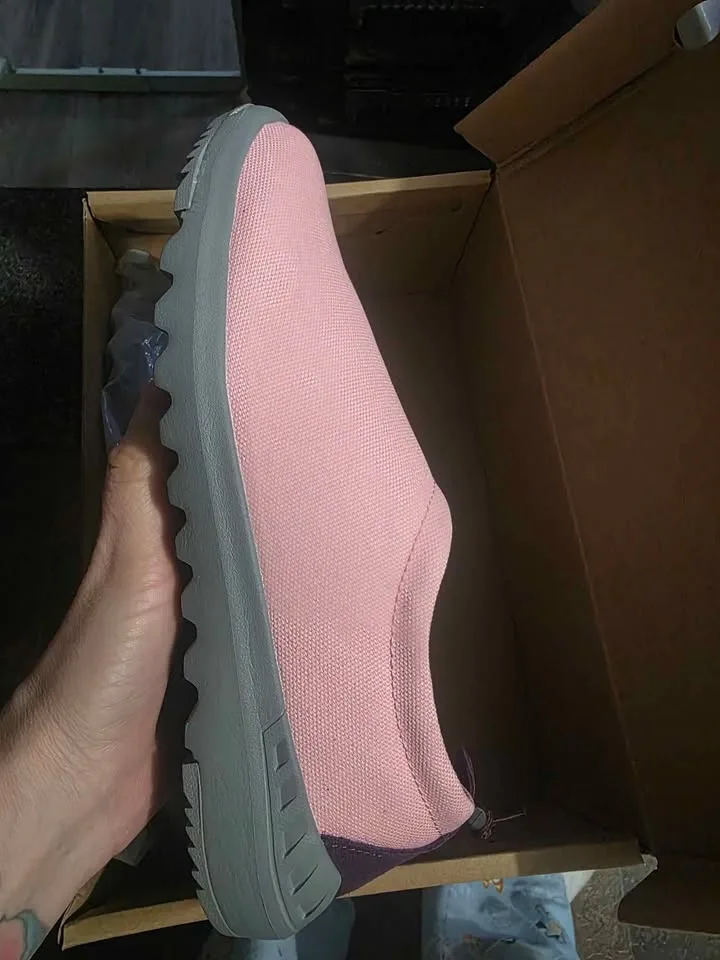 BEARPAW Jack Women’s Size 9 Shoes Pale Pink Brand New In Box image indicator(2)