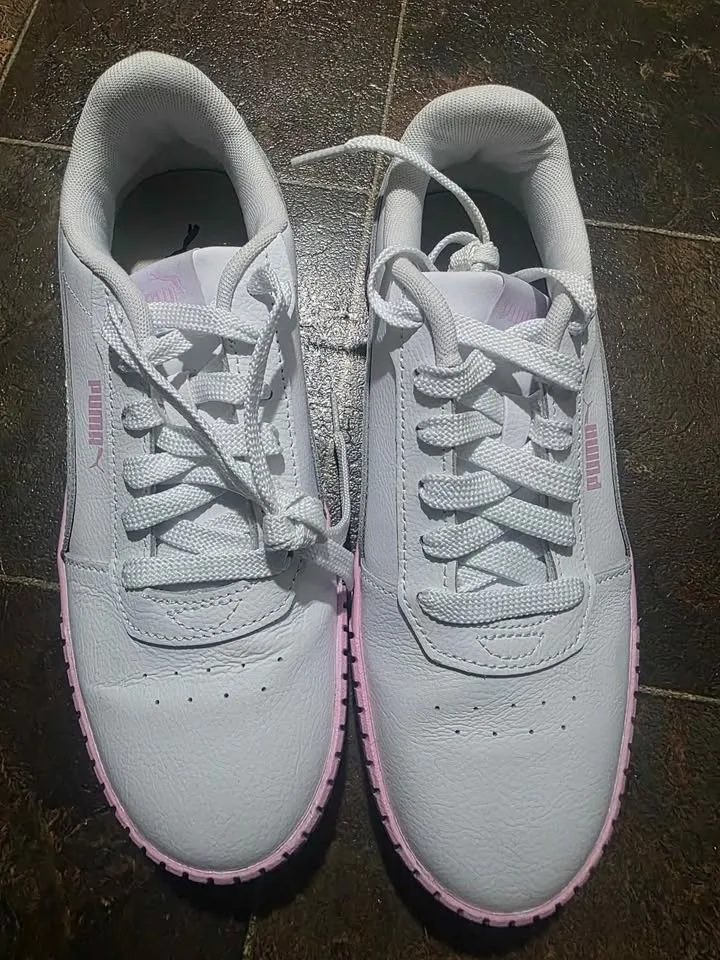 Womens Puma Carina Gradient 2.0 Sneakers Shoe Size 8 image indicator(6)