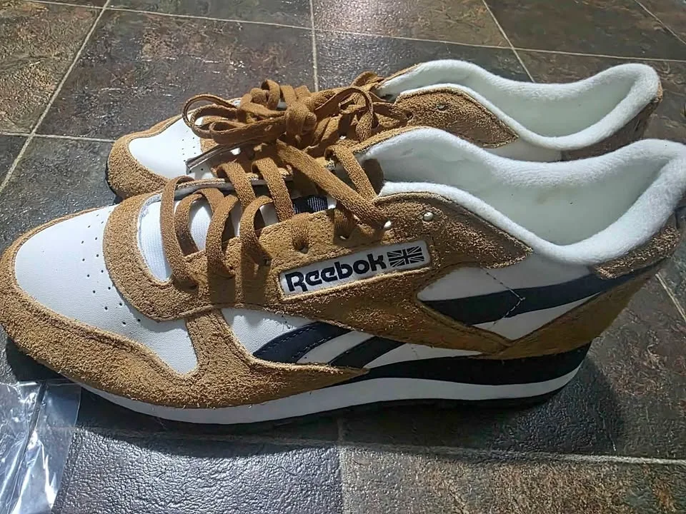 Reebok Men's Classic Leather Sneakers Sz 8