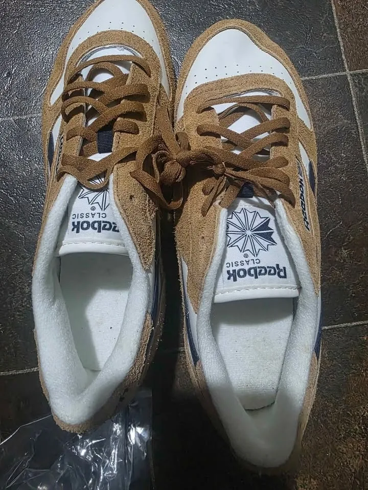 Reebok Men's Classic Leather Sneakers Sz 8 image indicator(4)