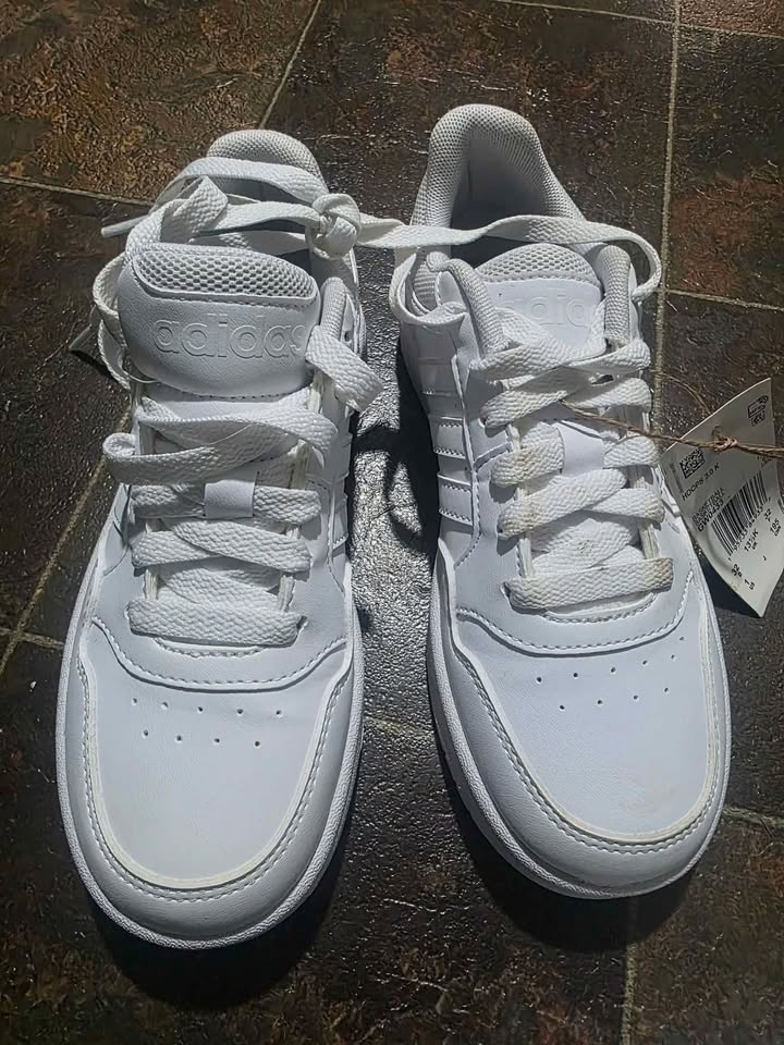 Adidas Hoops 3.0 K White Basketball Sneakers Youth Size 1 - photo 3