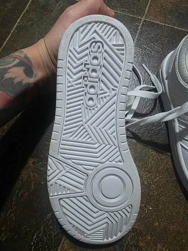 Adidas Hoops 3.0 K White Basketball Sneakers Youth Size 1 image indicator(10)