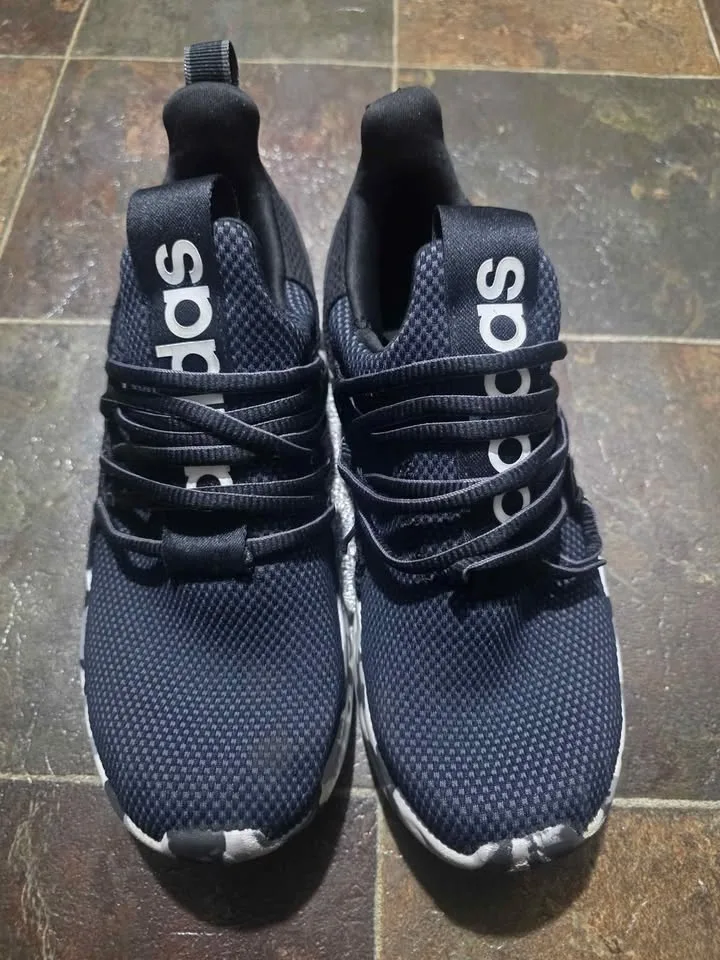 Adidas Unisex Lite Racer Adapt 7.0 Shoes Sz 4 image indicator(2)