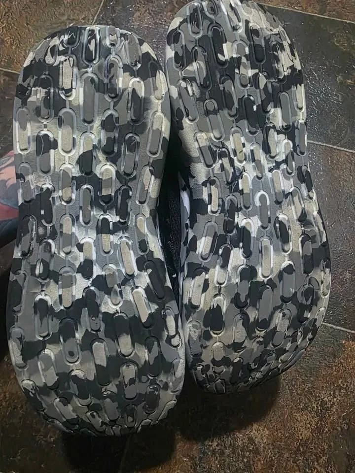 Adidas Unisex Lite Racer Adapt 7.0 Shoes Sz 4 image indicator(8)