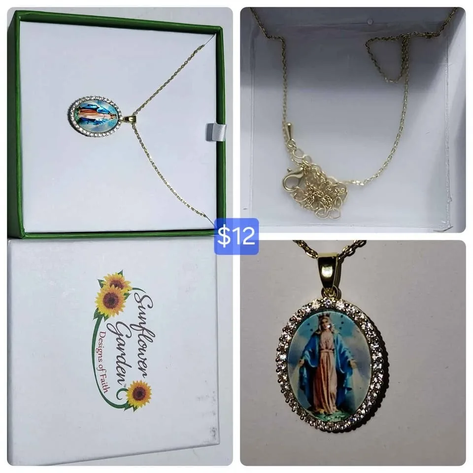 Woman jewelry image indicator(2)