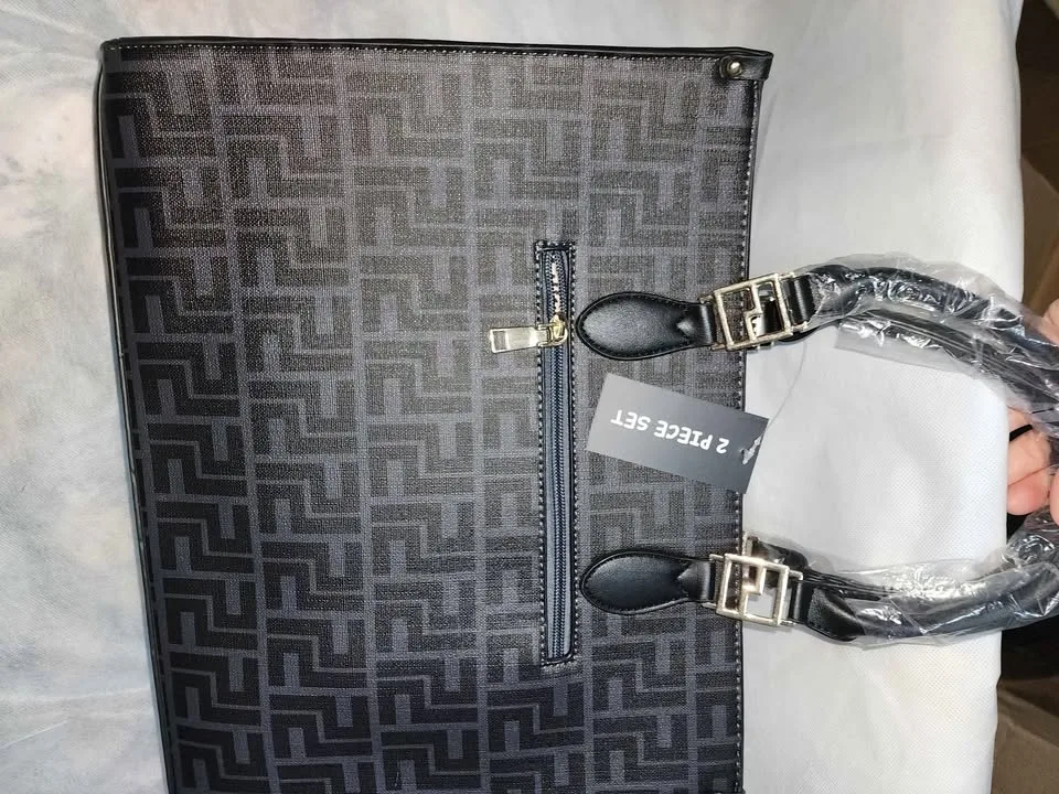 Woman handbag 👜 image indicator(3)