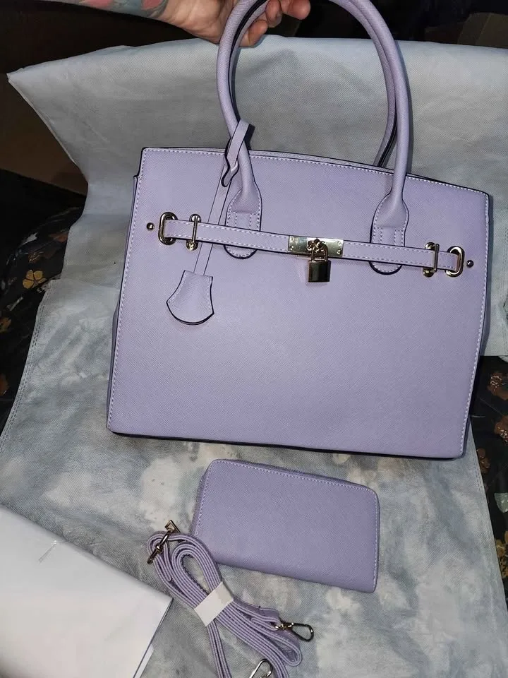 Woman handbag 👜 image indicator(8)