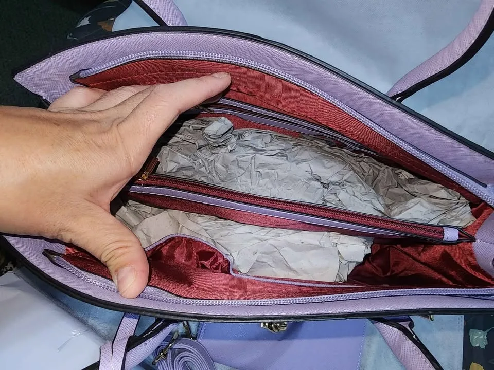 Woman handbag 👜 image indicator(9)