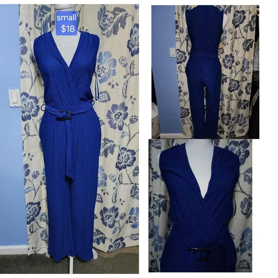 Woman clothes XS. S. M image indicator(2)