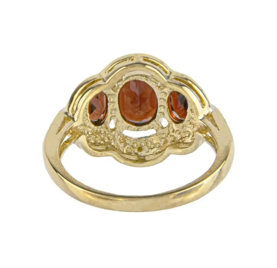 Gold Coast 14k Gold Garnet Ring Size 9 image indicator(4)